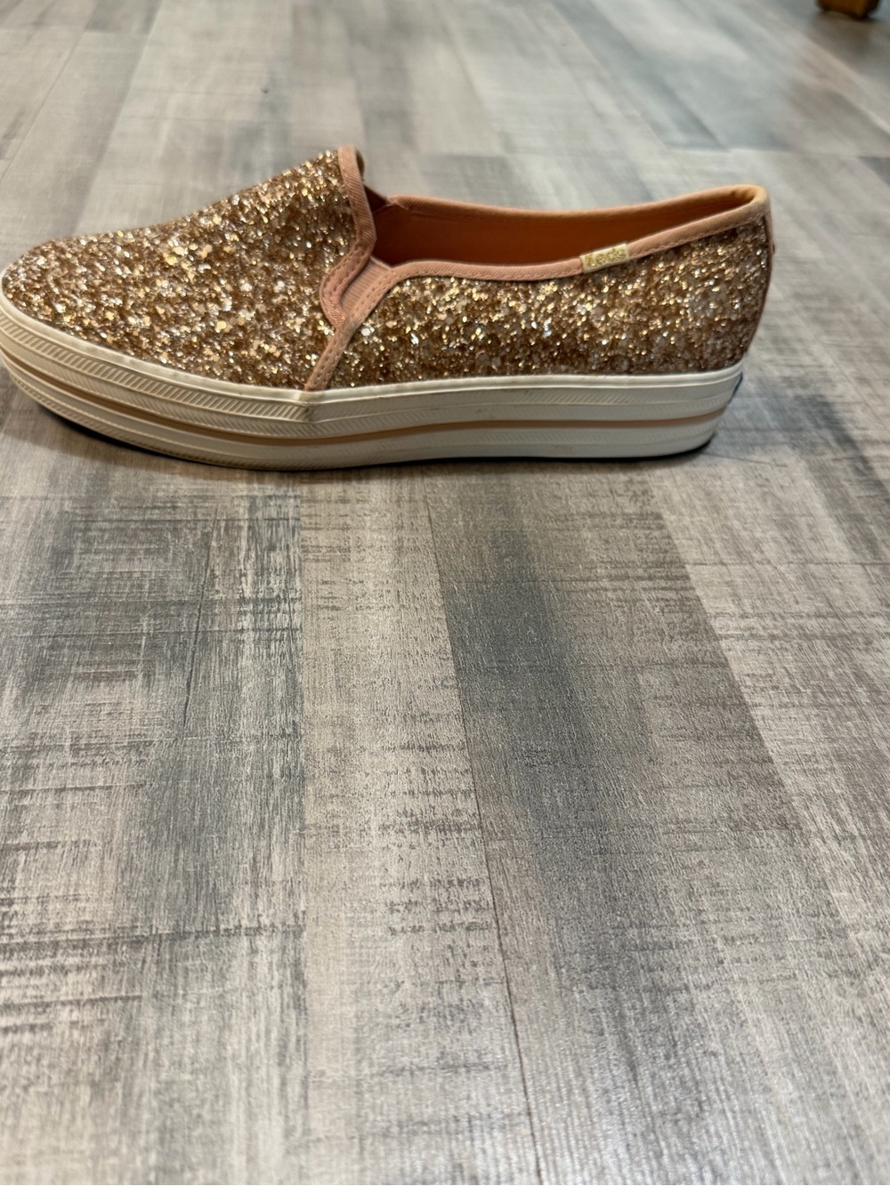 Keds x Kate Spade New York Women’s Size 9 Gold Glitter Triple Decker Slip-On - Picture 3 of 7